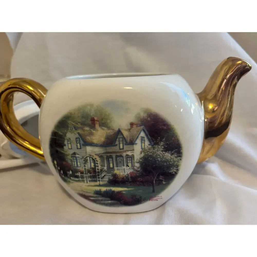 Thomas Kinkade‎ “Home is Where The Heart is” tea pot.